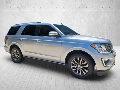 Used 2021 Ford Expedition Limited RWD image 3