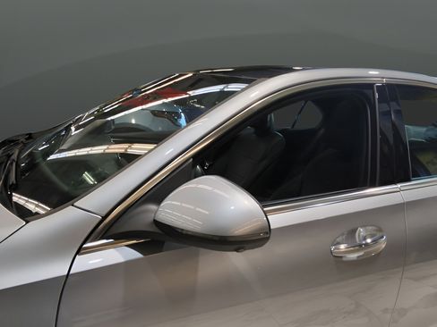 Used 2022 Mercedes-Benz C 300 4MATIC Sedan w/ Pinnacle Trim Package image 34