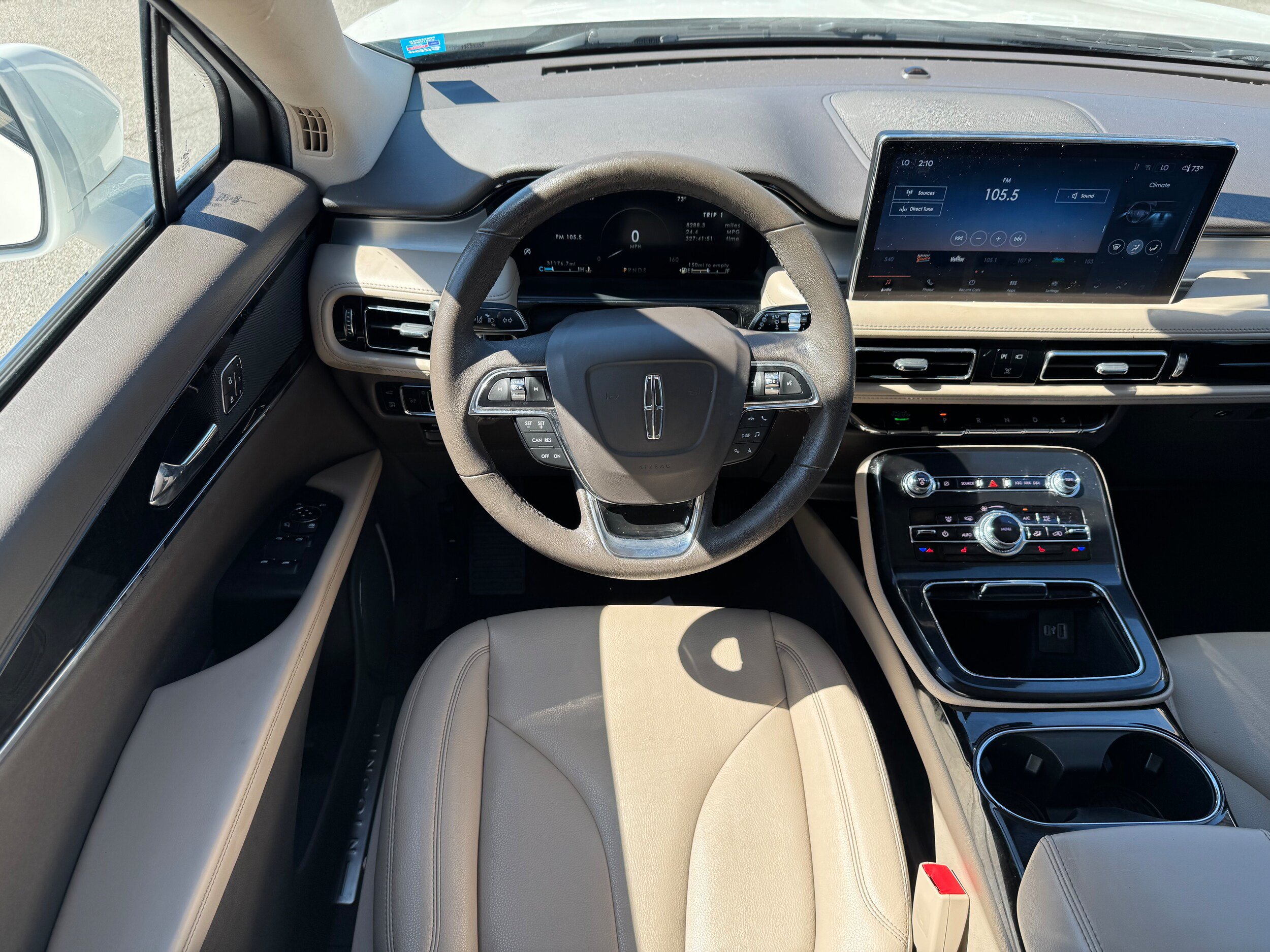 Used 2023 Lincoln Nautilus FWD image 14