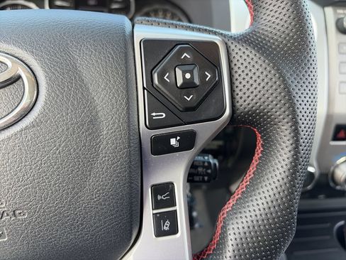 Used 2018 Toyota Tundra Limited w/ Limited Premium Package AWD/4WD image 16