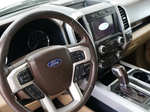 Used 2019 Ford F150 Lariat w/ Equipment Group 502A Luxury RWD image 27