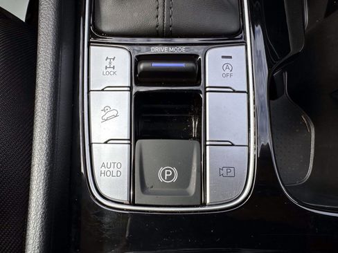Used 2025 Hyundai Tucson SE AWD/4WD image 26