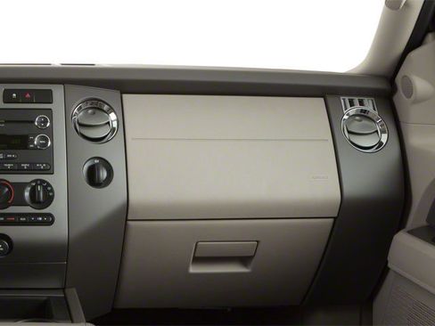 Used 2010 Ford Expedition EL Limited AWD/4WD image 18