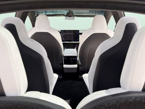 Used 2023 Tesla Model X Plaid AWD/4WD image 43