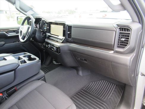 Used 2023 Chevrolet Silverado 1500 LT image 11
