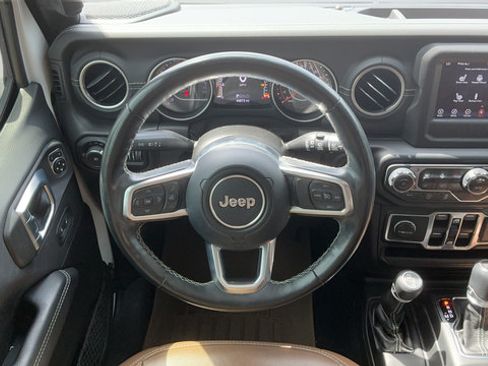 Used 2021 Jeep Wrangler Unlimited Sahara w/ Safety Group AWD/4WD image 10