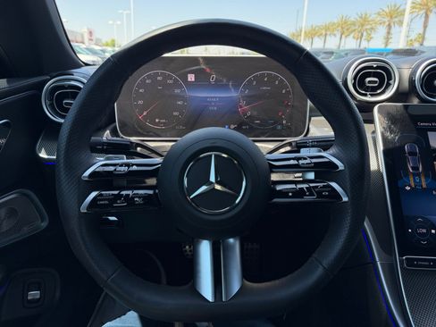 Used 2025 Mercedes-Benz CLE 300 4MATIC Coupe image 9
