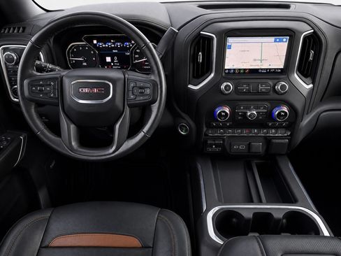 Certified 2022 GMC Sierra 1500 AT4 w/ AT4 Premium Package AWD/4WD image 40