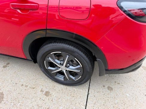 Certified 2024 Honda HR-V EX-L image 5