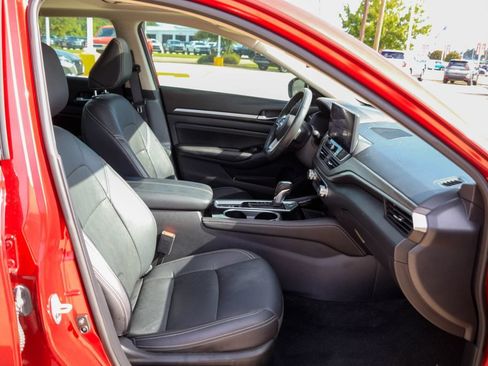 Used 2023 Nissan Altima 2.5 SL AWD/4WD image 8