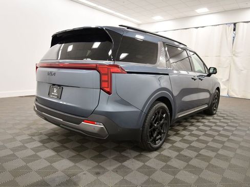 Certified 2026 Kia Carnival SX w/ SX Dark Edition Package FWD image 8