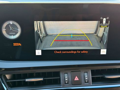 Used 2023 Lexus ES 350 w/ Premium Package FWD image 28