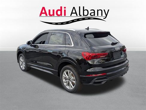 New 2025 Audi Q3 2.0T Premium image 5