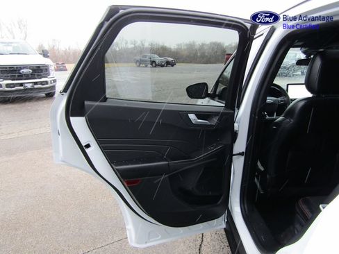 Used 2023 Ford Escape ST-Line Select w/ Tech Pack #2 AWD/4WD image 42