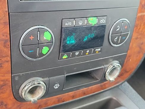 Used 2007 Chevrolet Silverado 3500 LTZ AWD/4WD image 35
