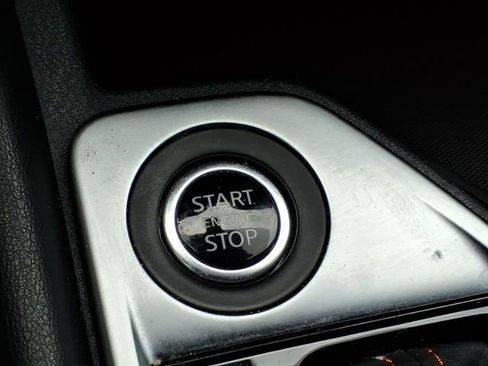 Used 2022 Nissan Sentra SR w/ Midnight Edition FWD image 26
