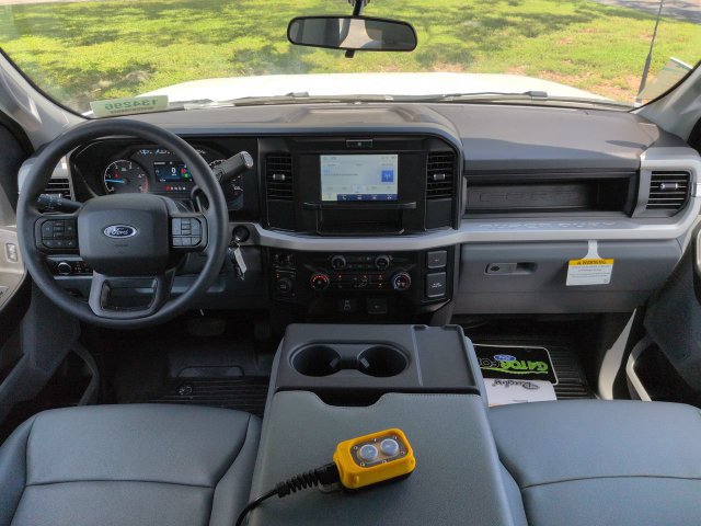 New 2026 Ford F350 XL AWD/4WD image 15