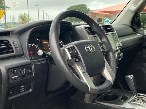 Certified 2020 Toyota 4Runner SR5 Premium w/ Moonroof Package image 7