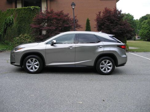 Used 2017 Lexus RX 350 AWD w/ Premium Package image 11