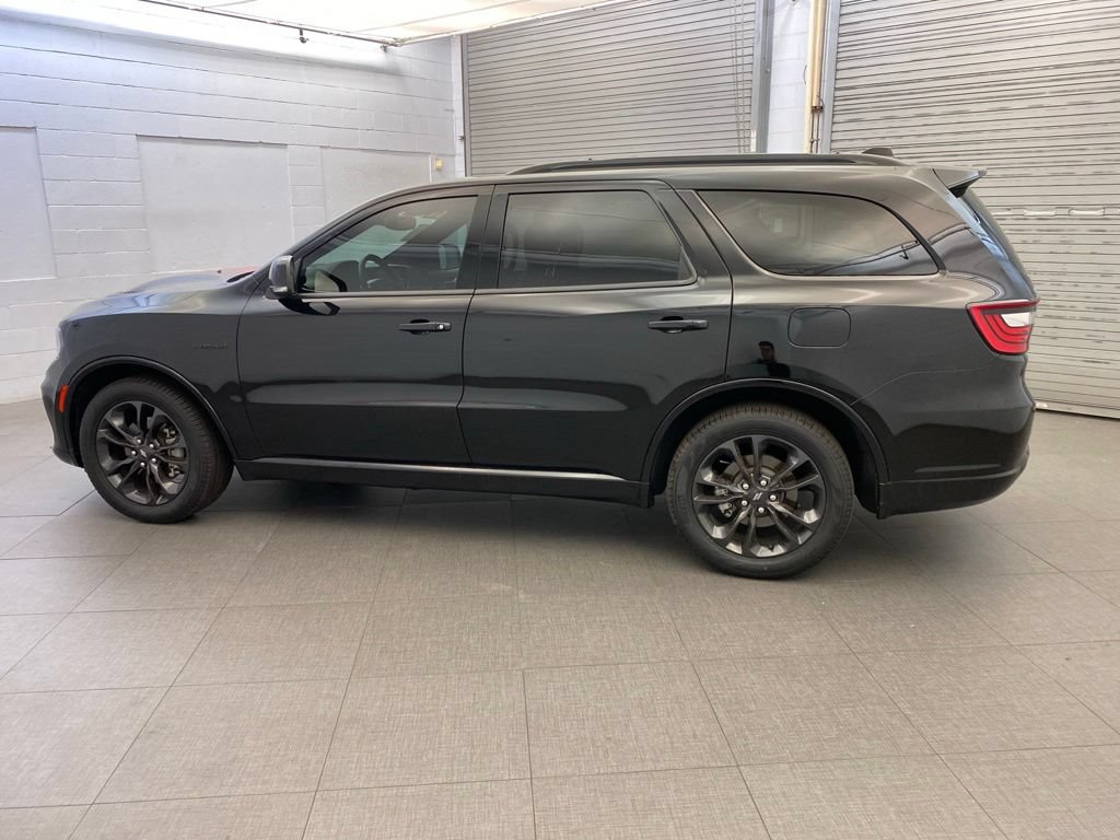Certified 2023 Dodge Durango R/T RWD image 5