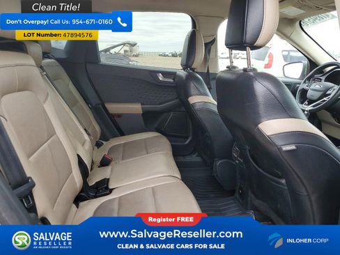Used 2020 Ford Escape Titanium image 15