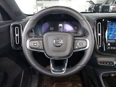 Certified 2023 Volvo C40 P8 Recharge Plus w/ Climate Package AWD/4WD image 8