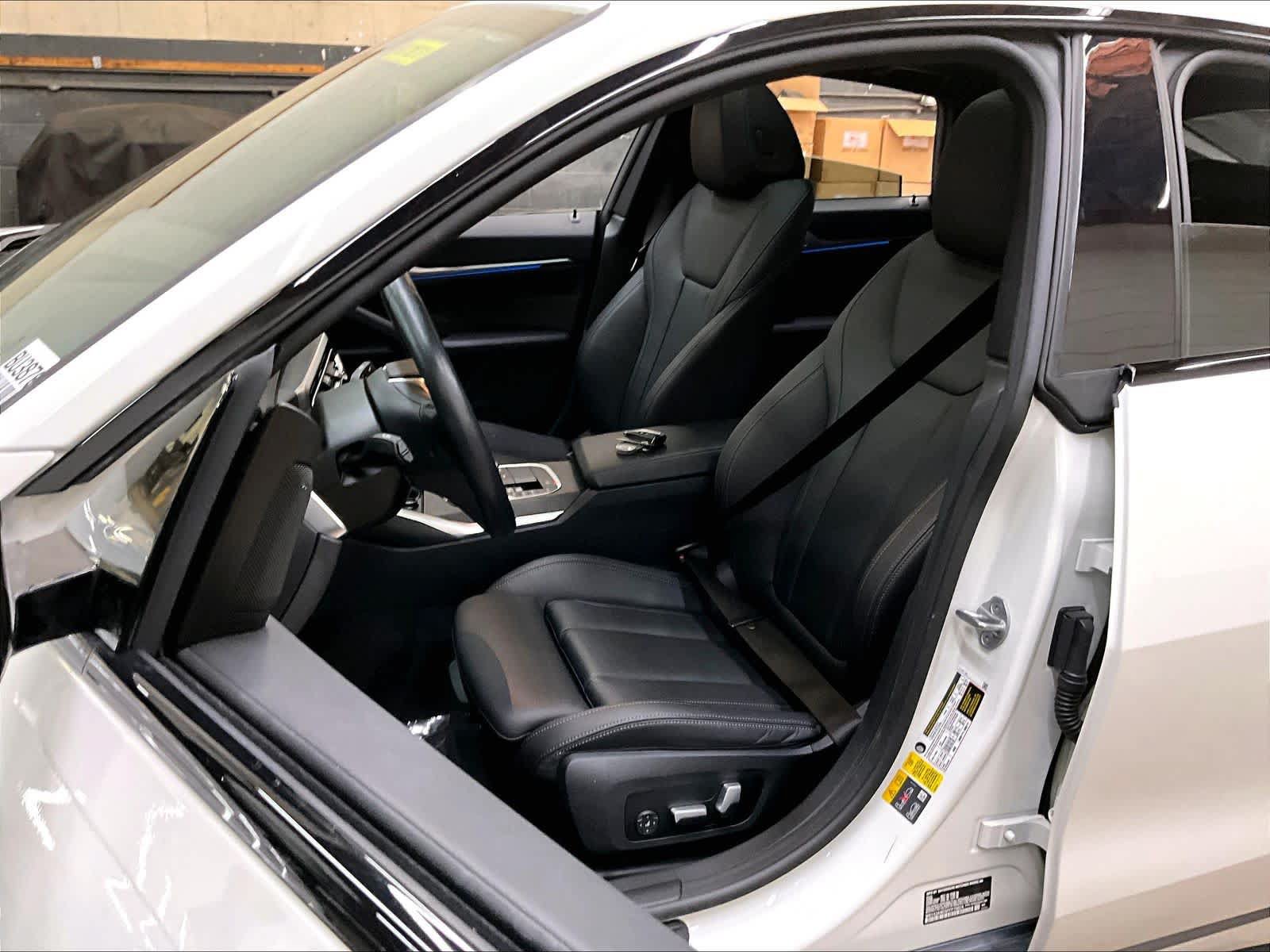 Used 2023 BMW i4 eDrive35 w/ Premium Package RWD image 28