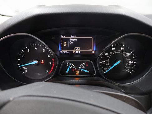 Used 2016 Ford Focus SE FWD image 35