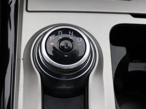 Used 2022 Ford Explorer ST-Line w/ Class IV Trailer Tow Package image 24