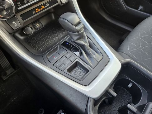 Used 2024 Toyota RAV4 XLE image 26