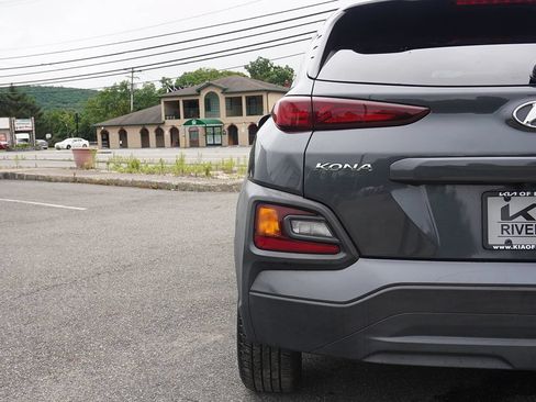 Used 2018 Hyundai Kona SEL w/ SEL Tech Package 02 AWD/4WD image 16