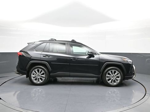 Used 2024 Toyota RAV4 XLE Premium w/ Weather Package AWD/4WD image 5