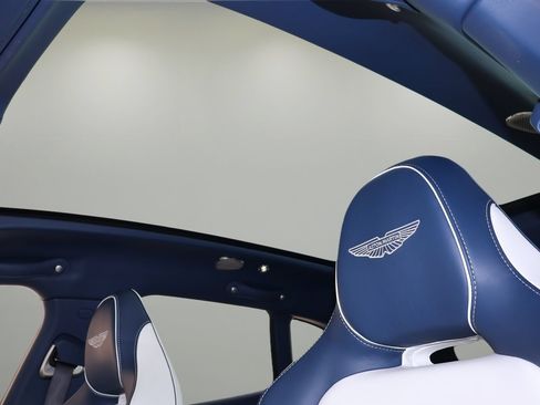 Used 2025 Aston Martin DBX 707 AWD/4WD image 30
