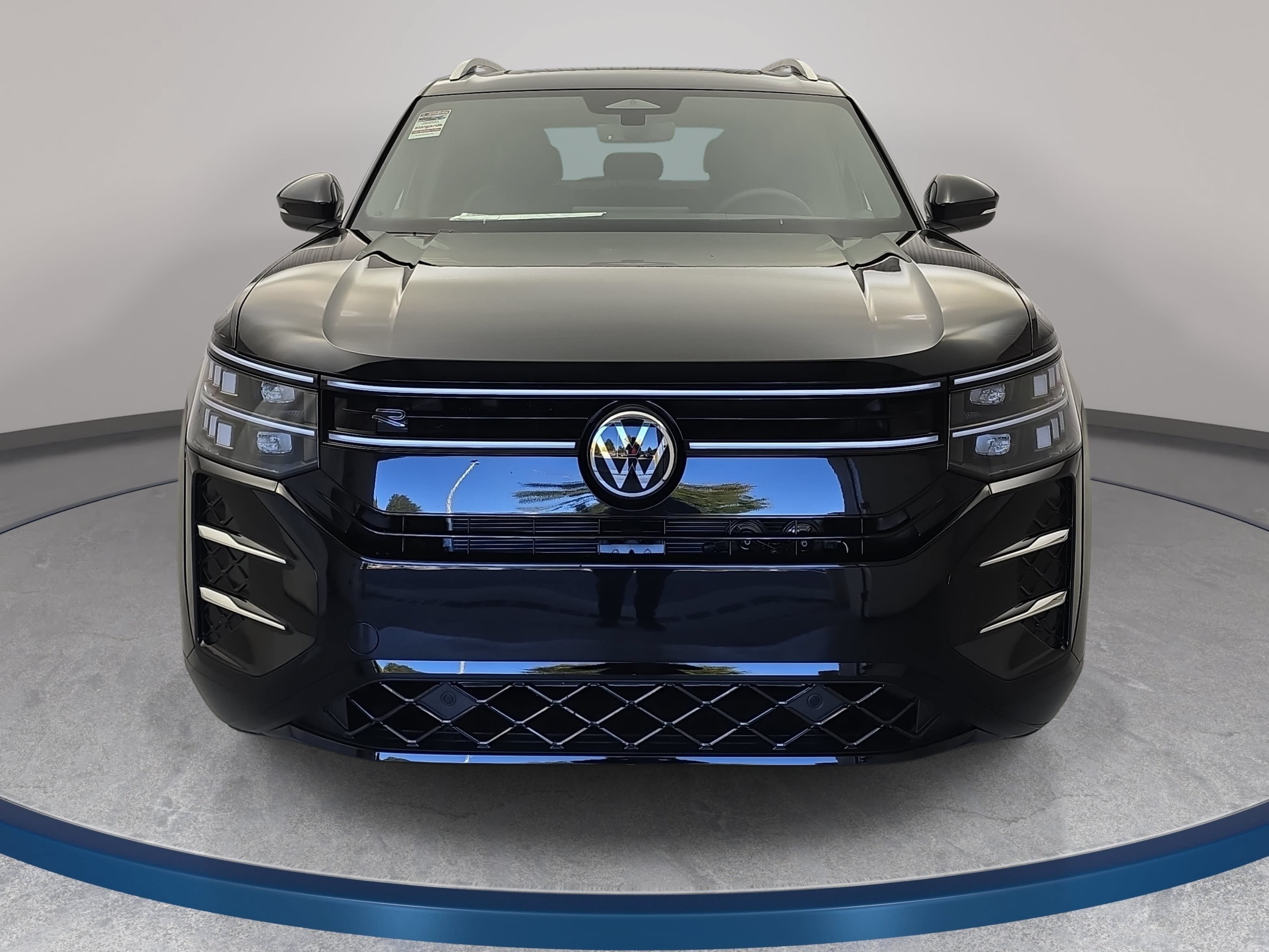 New 2027 Volkswagen Atlas SEL R-Line AWD/4WD image 2