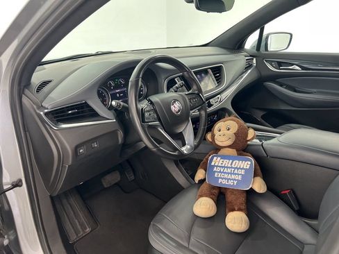 Used 2024 Buick Enclave Essence w/ Technology Package FWD image 10