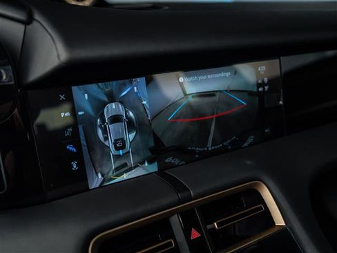 Used 2025 Porsche Taycan 4S image 29