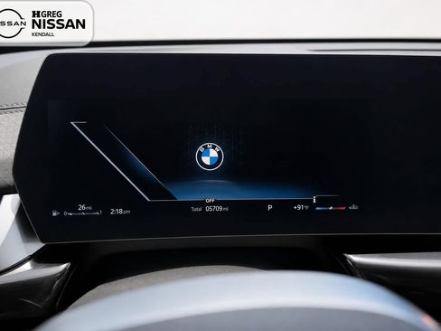Used 2026 BMW X2 xDrive28i AWD/4WD image 9