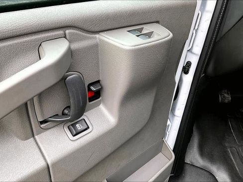 New 2025 Chevrolet Express 3500 w/ Power Convenience Package image 14