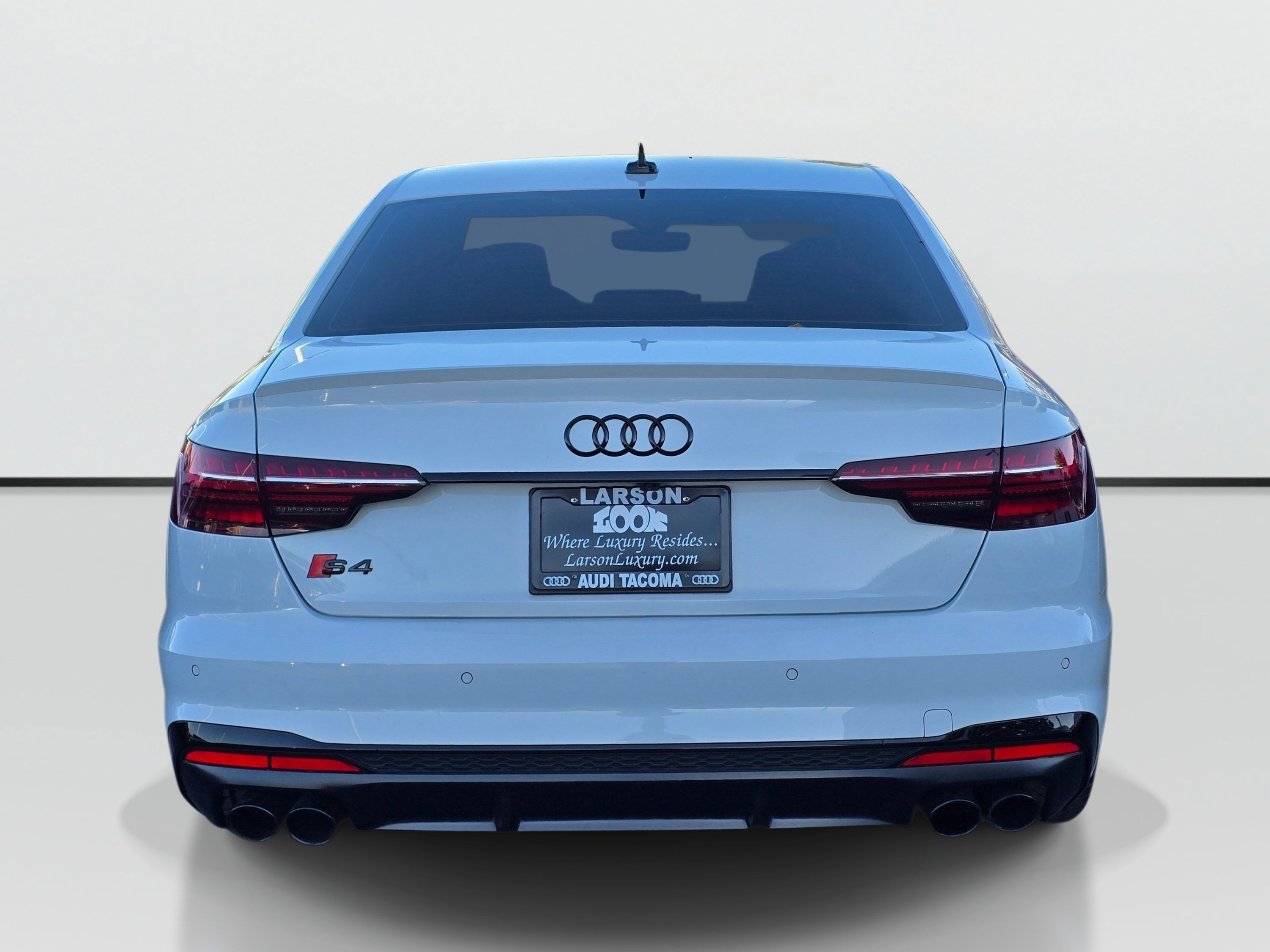 Used 2023 Audi S4 Premium Plus w/ Premium Plus Package AWD/4WD image 5