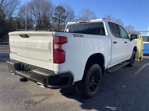 Used 2024 Chevrolet Silverado 1500 LT Trail Boss w/ Protection Package image 3