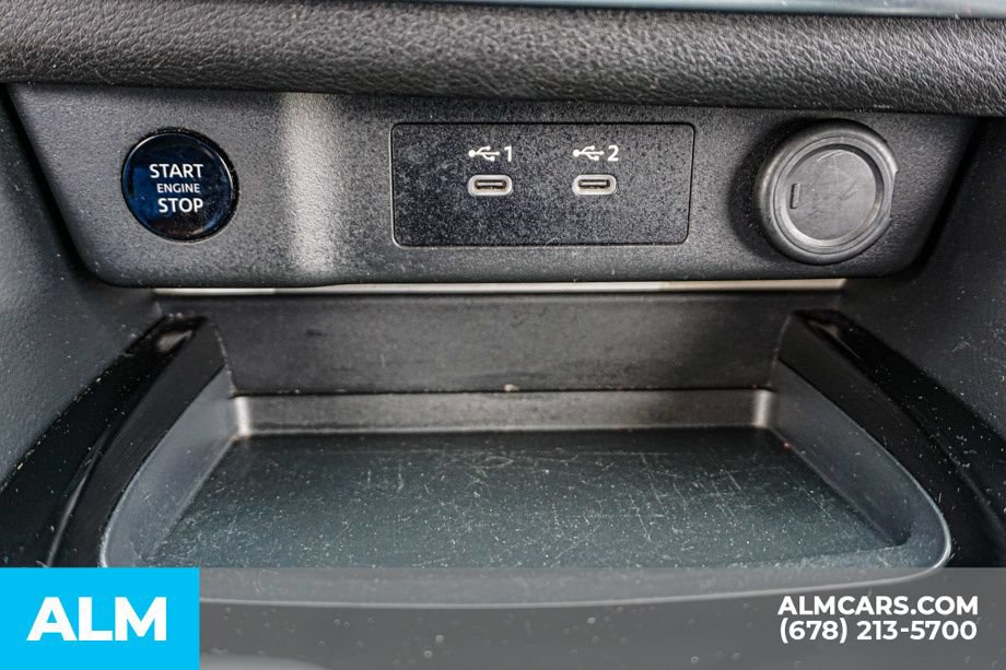 Used 2024 Nissan Rogue S FWD image 40
