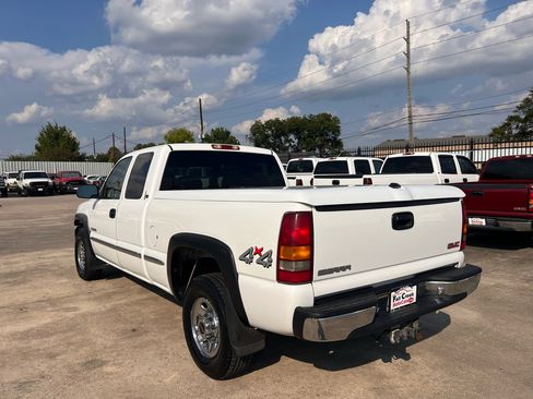 Used 2001 GMC Sierra 2500 4x4 Extended Cab w/ Convenience Plus Group image 4