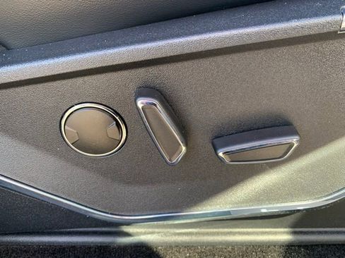 Certified 2022 Ford F150 Platinum w/ Equipment Group 701A High image 15