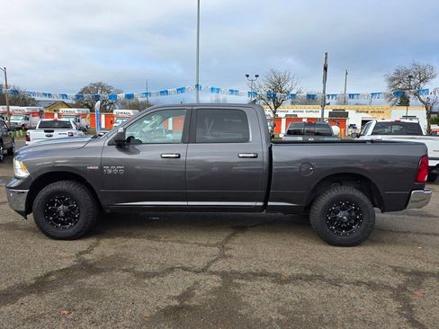 Used 2017 RAM 1500 Big Horn image 6