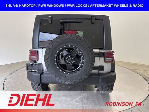Used 2015 Jeep Wrangler Unlimited Sport w/ Quick Order Package 24S AWD/4WD image 6