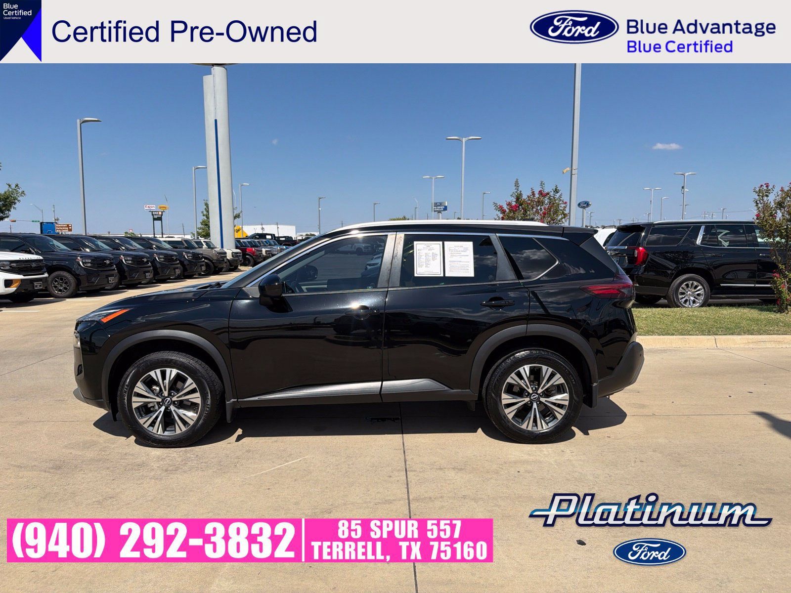 Used 2023 Nissan Rogue SV w/ SV Premium B Package FWD image 2