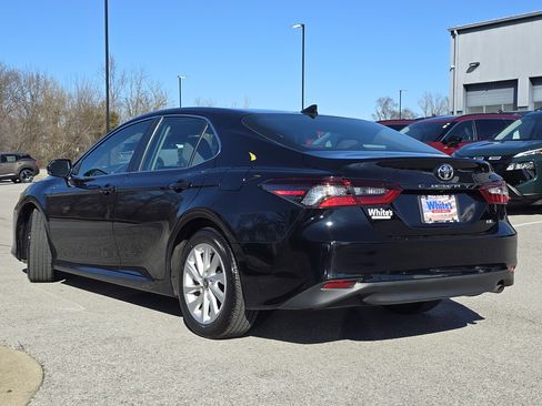 Used 2024 Toyota Camry LE image 15