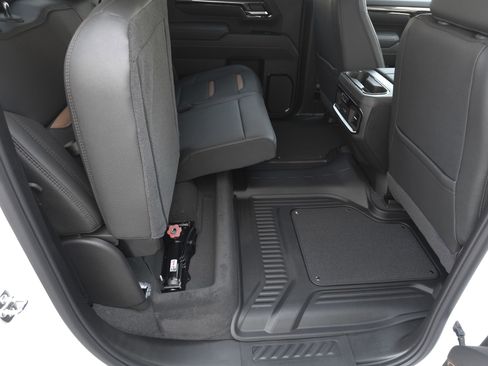 New 2026 GMC Sierra 2500 AT4 w/ AT4 Premium Plus Package image 37