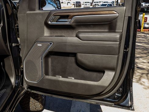 Used 2022 Chevrolet Silverado 1500 LT Trail Boss w/ LT Trail Boss Premium Package image 34