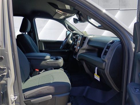 New 2026 RAM 3500 Tradesman AWD/4WD image 16